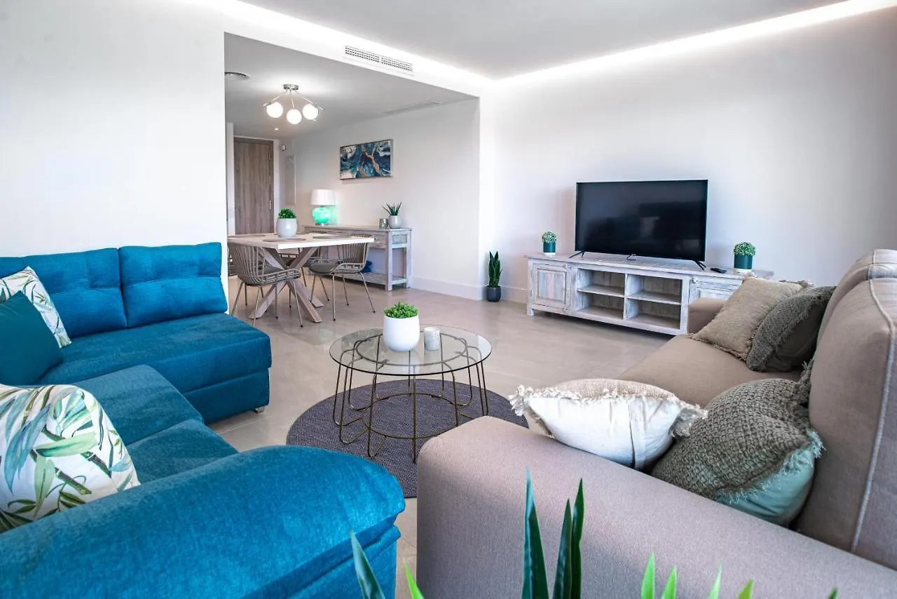 Emerald Green 2380 Golf & Beach San Roque  Apartment