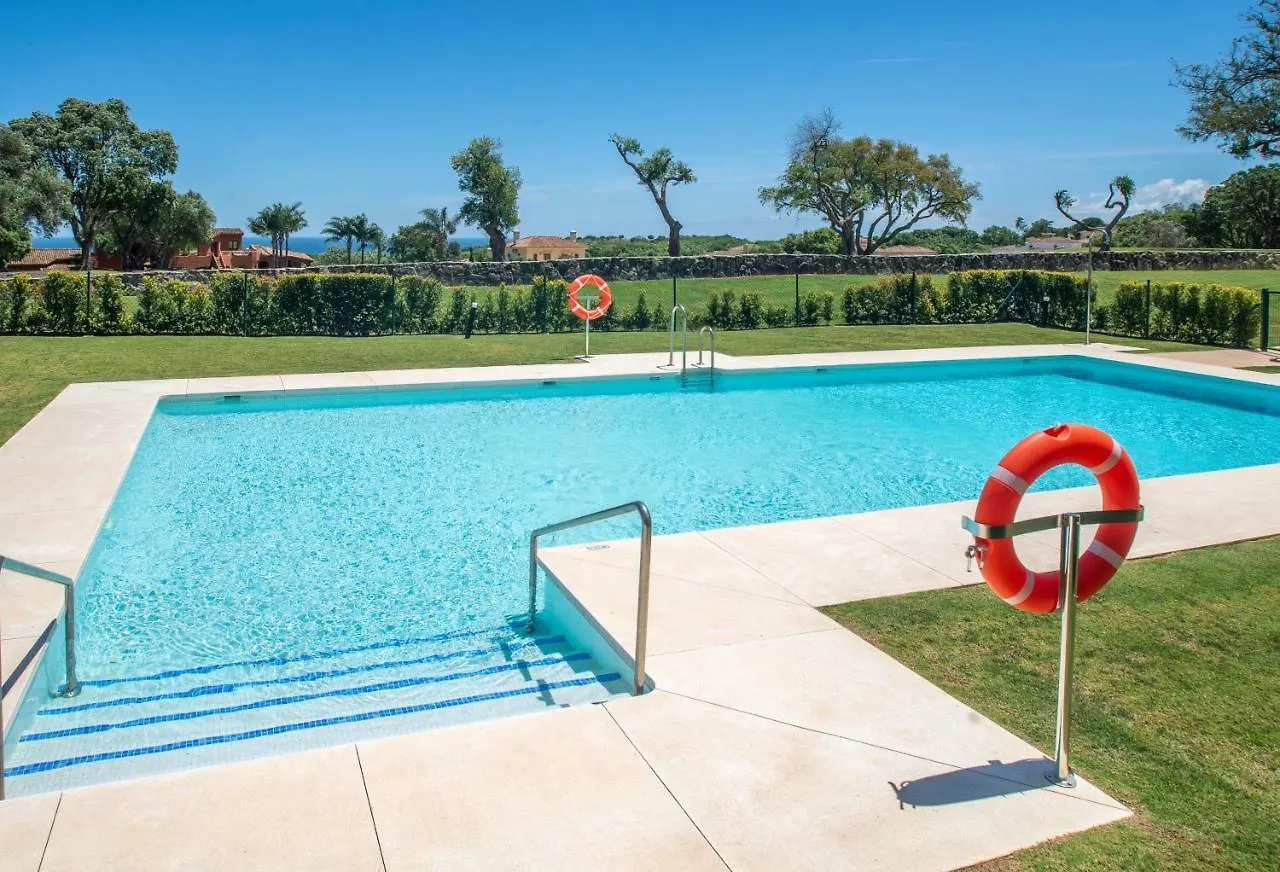 Apartment Emerald Green 2380 Golf & Beach San Roque  Spain